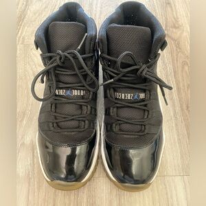 2009 Space jam Jordan 11s